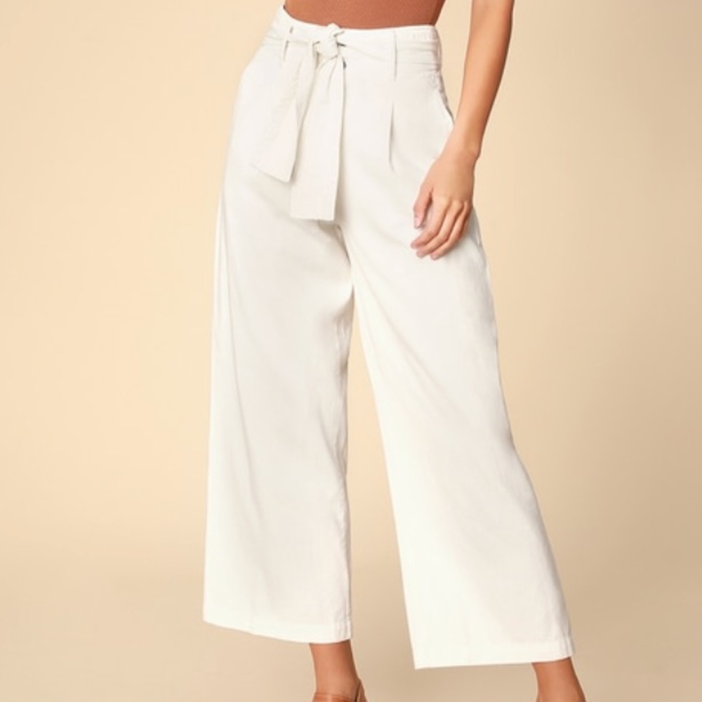 White Dance & Marvel Flowy Capri Pants